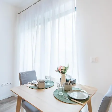 Apartman New - Terrace - Rooftop Access